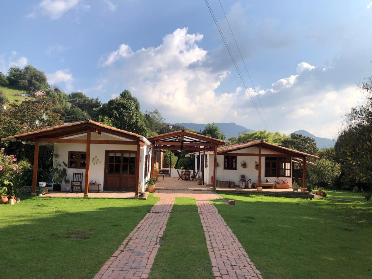 Titue Refugio , Cabanas ลากาเลรา ภายนอก รูปภาพ