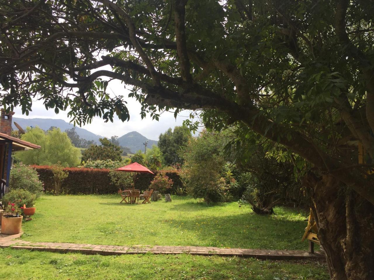 Titue Refugio , Cabanas ลากาเลรา ภายนอก รูปภาพ